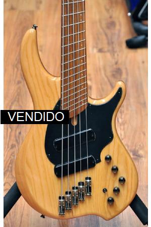 Dingwall Combustion 2 Pickups 5 string Natural Pauferro Dingwall Combustion 2 Pickups 5 string Natural Pauferro